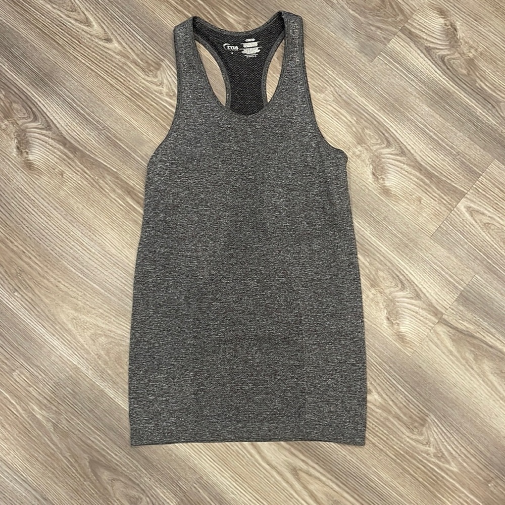 *NWOT* ZYIA Copper charged racer back tank